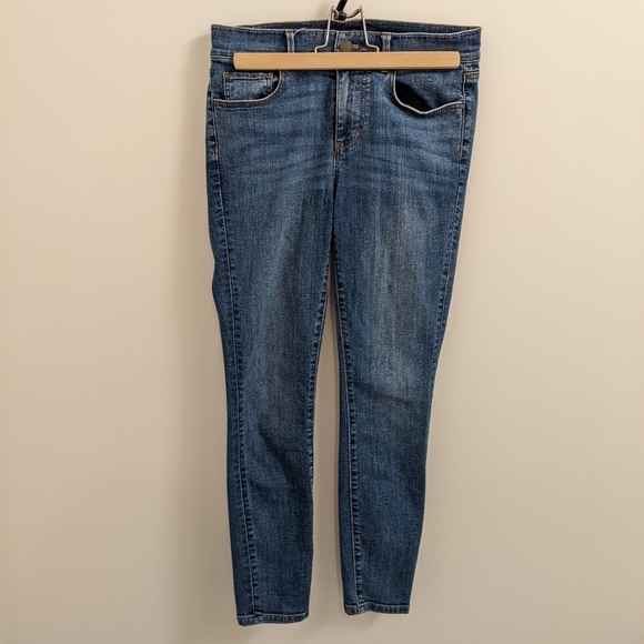 Ann Taylor Petite Jeans - Picture 1 of 3